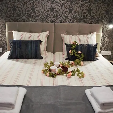 Eras - център Apartament