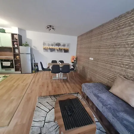 Eras - център Apartament