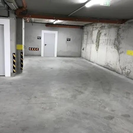 Eras - център Варна